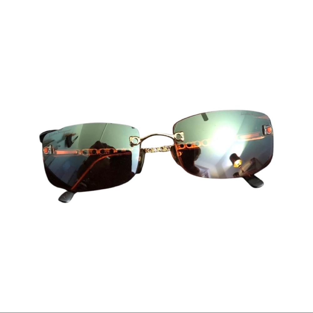 Salvatore ferragamo glasses